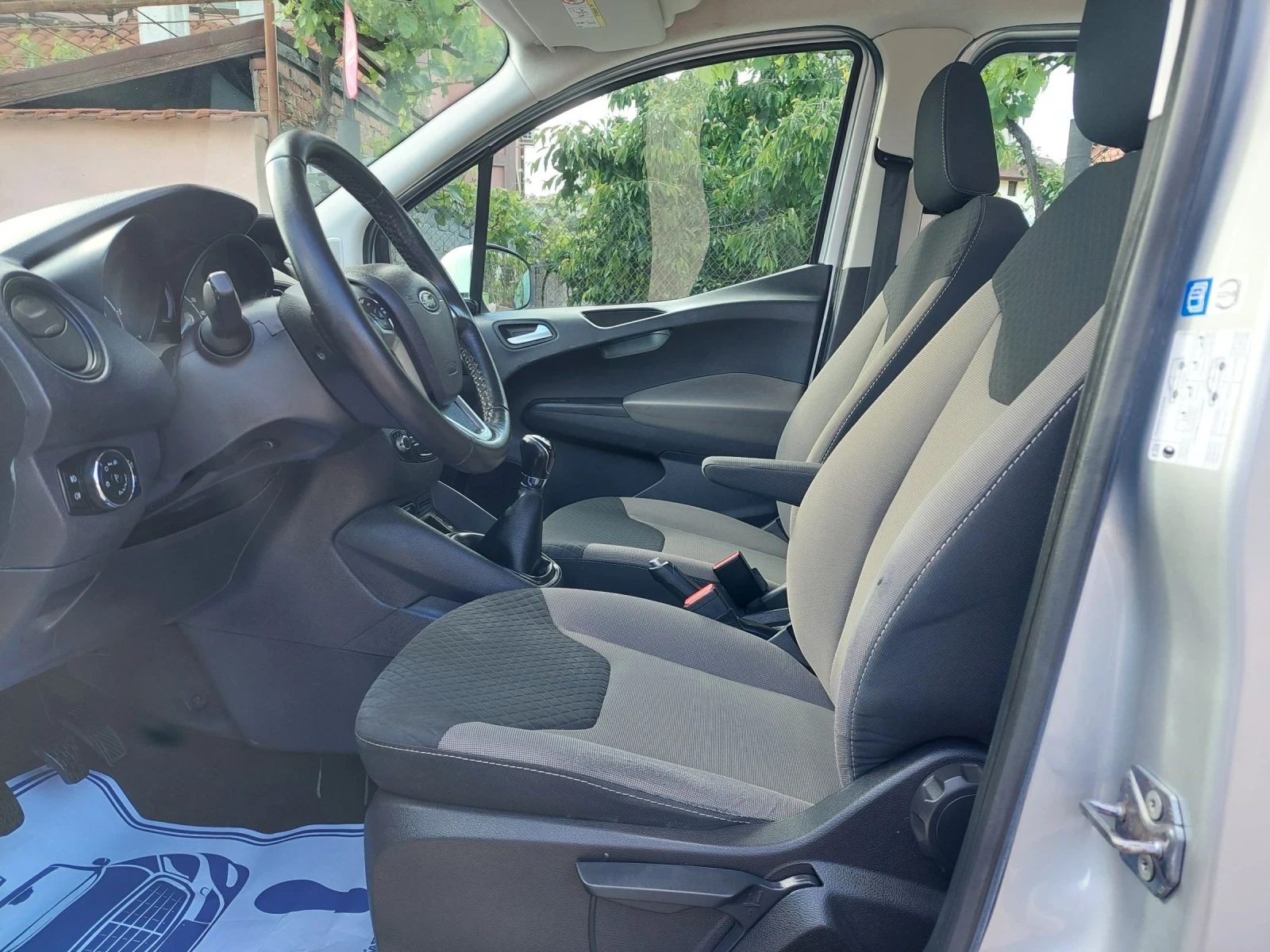 Ford Courier 1.5TDCI.95KS.TOP - изображение 9