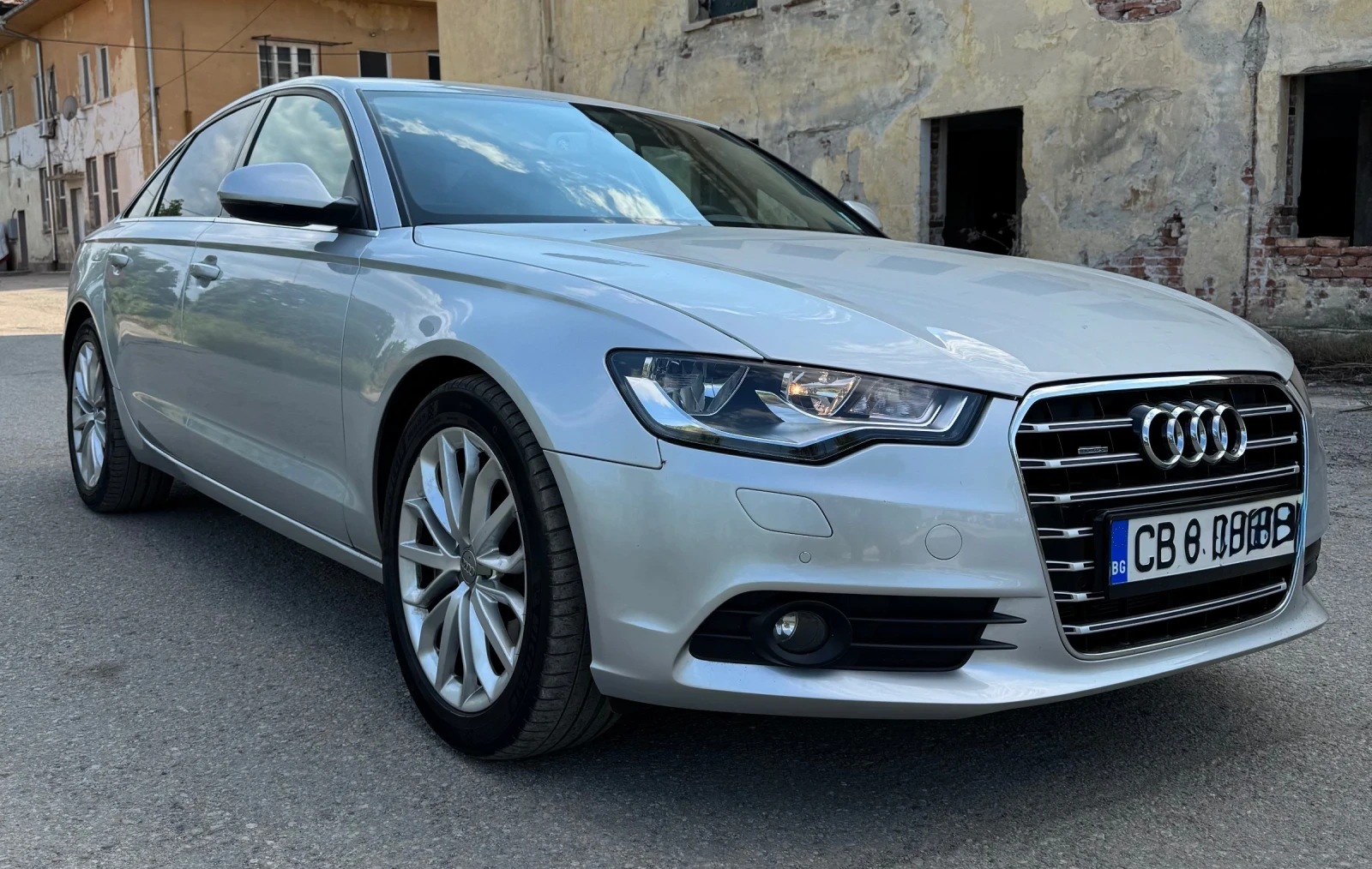 Audi A6 3.0T Quattro - изображение 8