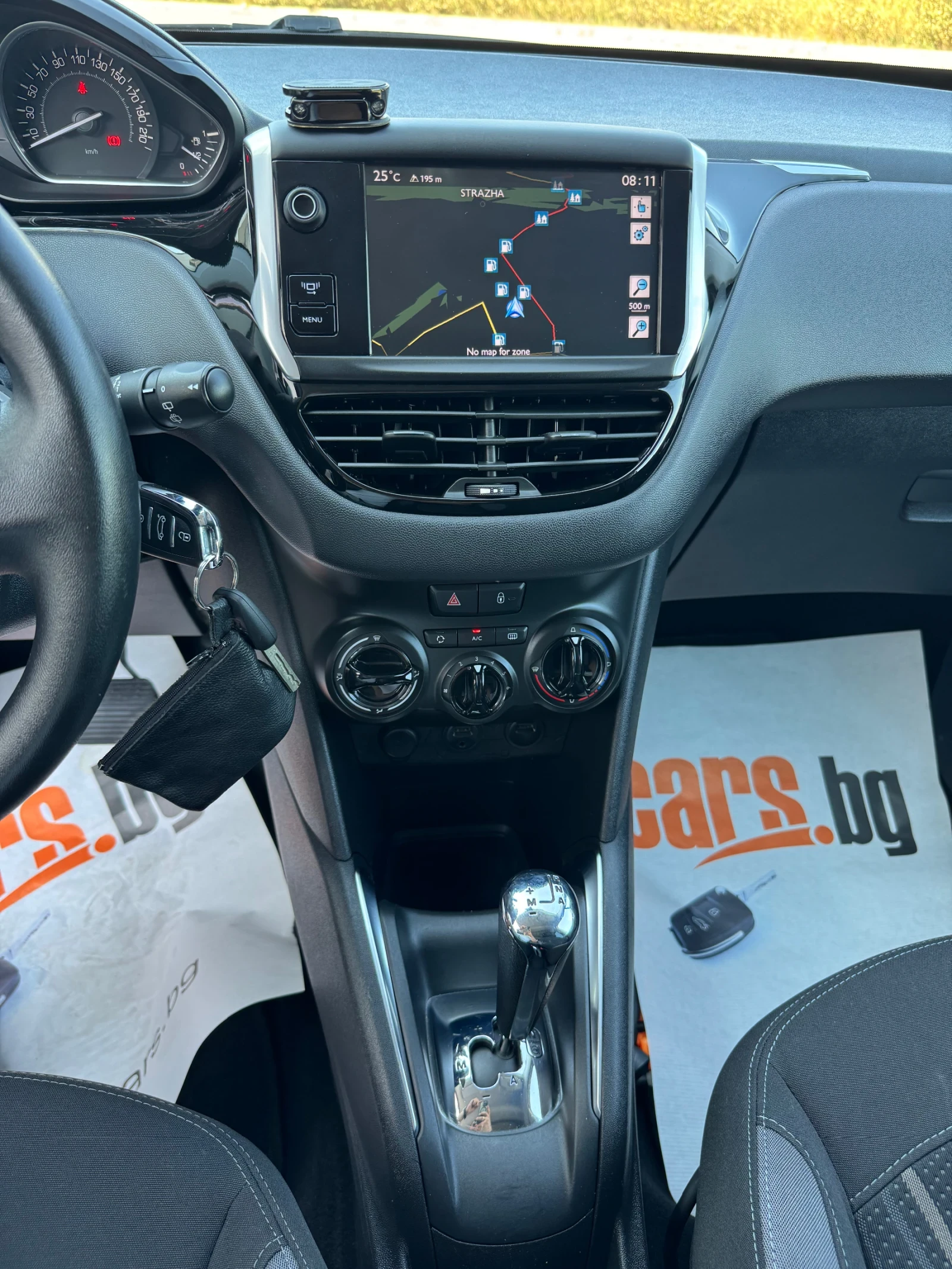 Peugeot 208 1.4HDI Automatic Навигация - изображение 10