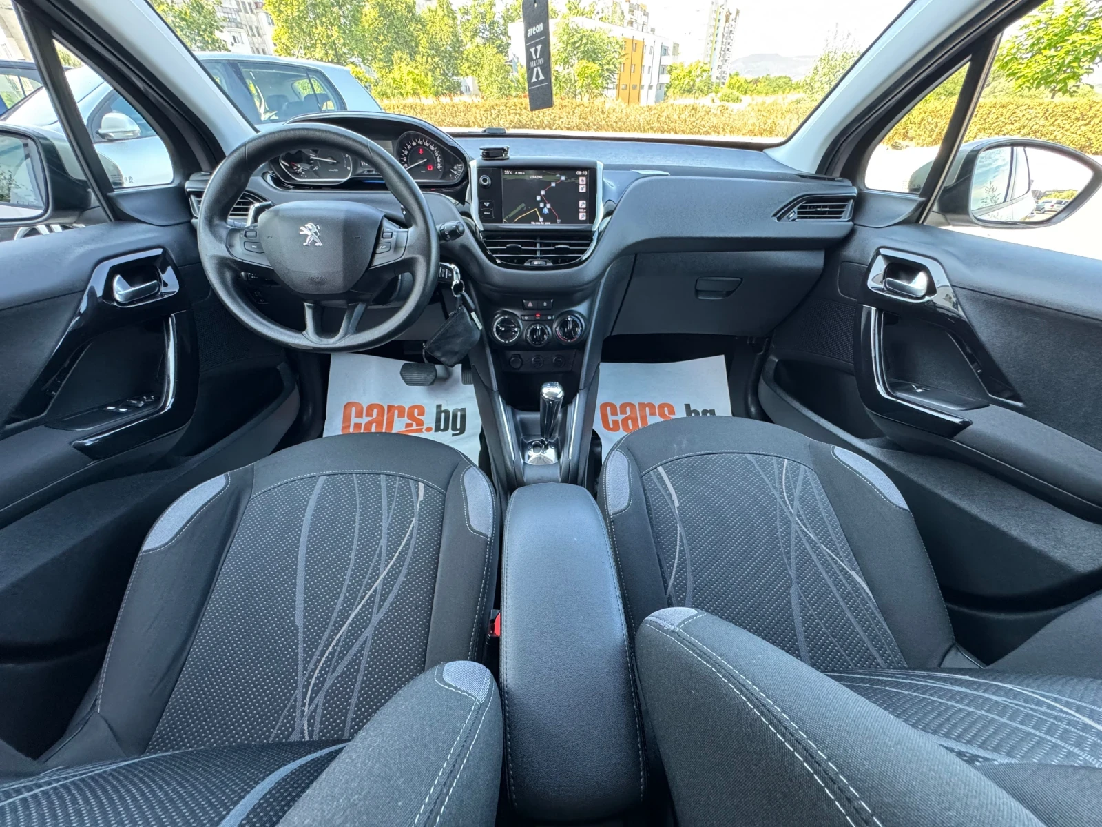 Peugeot 208 1.4HDI Automatic Навигация - изображение 8