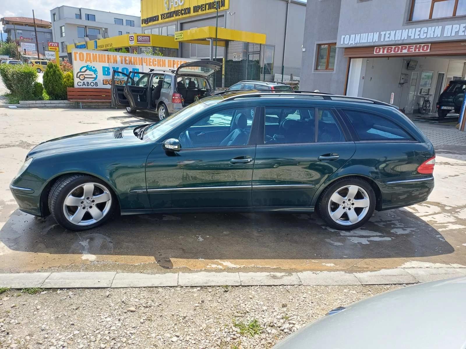 Mercedes-Benz E 320 CDI Sport Avantgarde - изображение 6