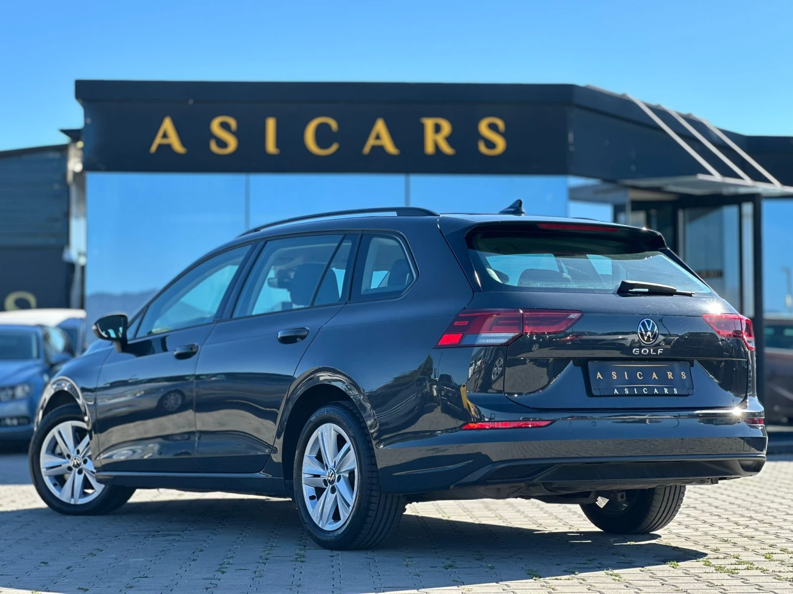 VW Golf / VARIANT LIFE / 2.0 TDI / FACE / TOP / - изображение 3