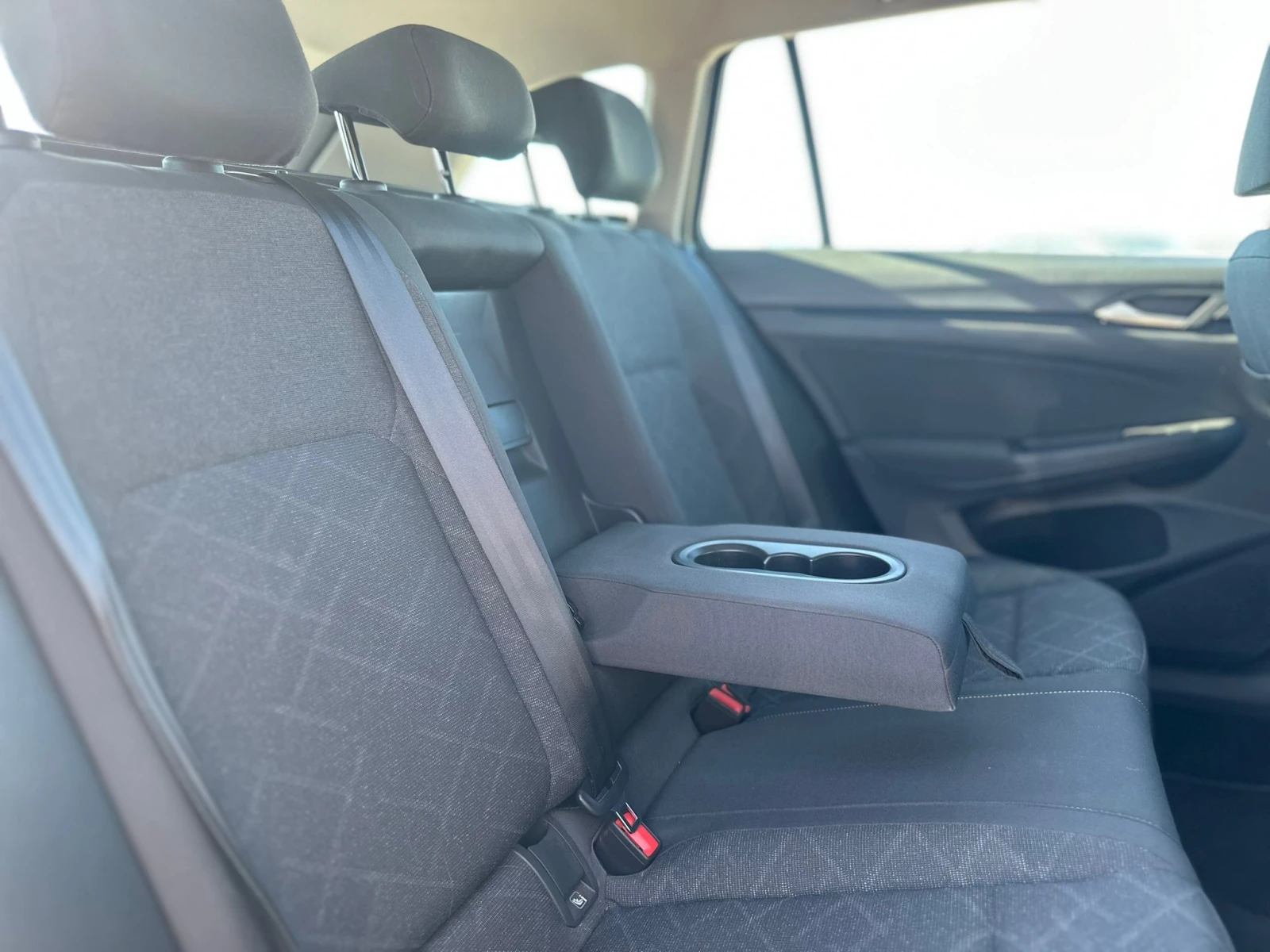 VW Golf / VARIANT LIFE / 2.0 TDI / FACE / TOP / - изображение 10