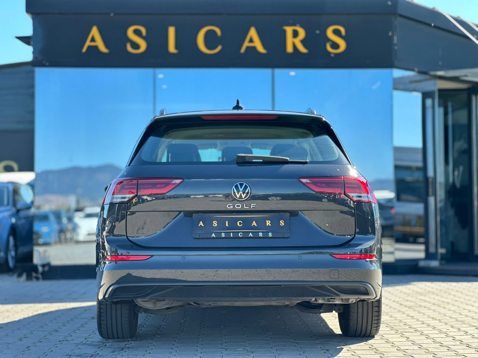 VW Golf / VARIANT LIFE / 2.0 TDI / FACE / TOP / - изображение 4