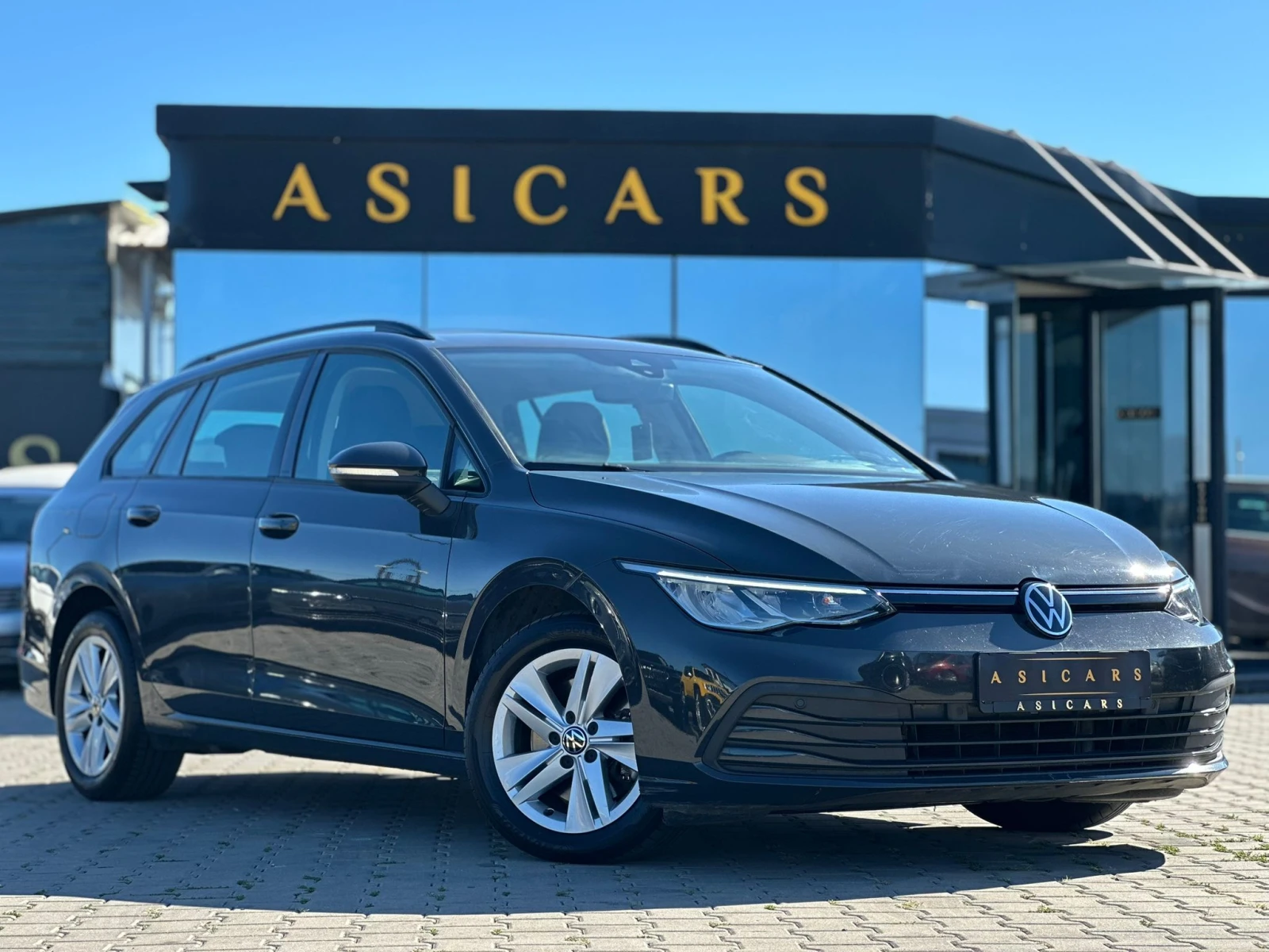 VW Golf / VARIANT LIFE / 2.0 TDI / FACE / TOP / - изображение 7