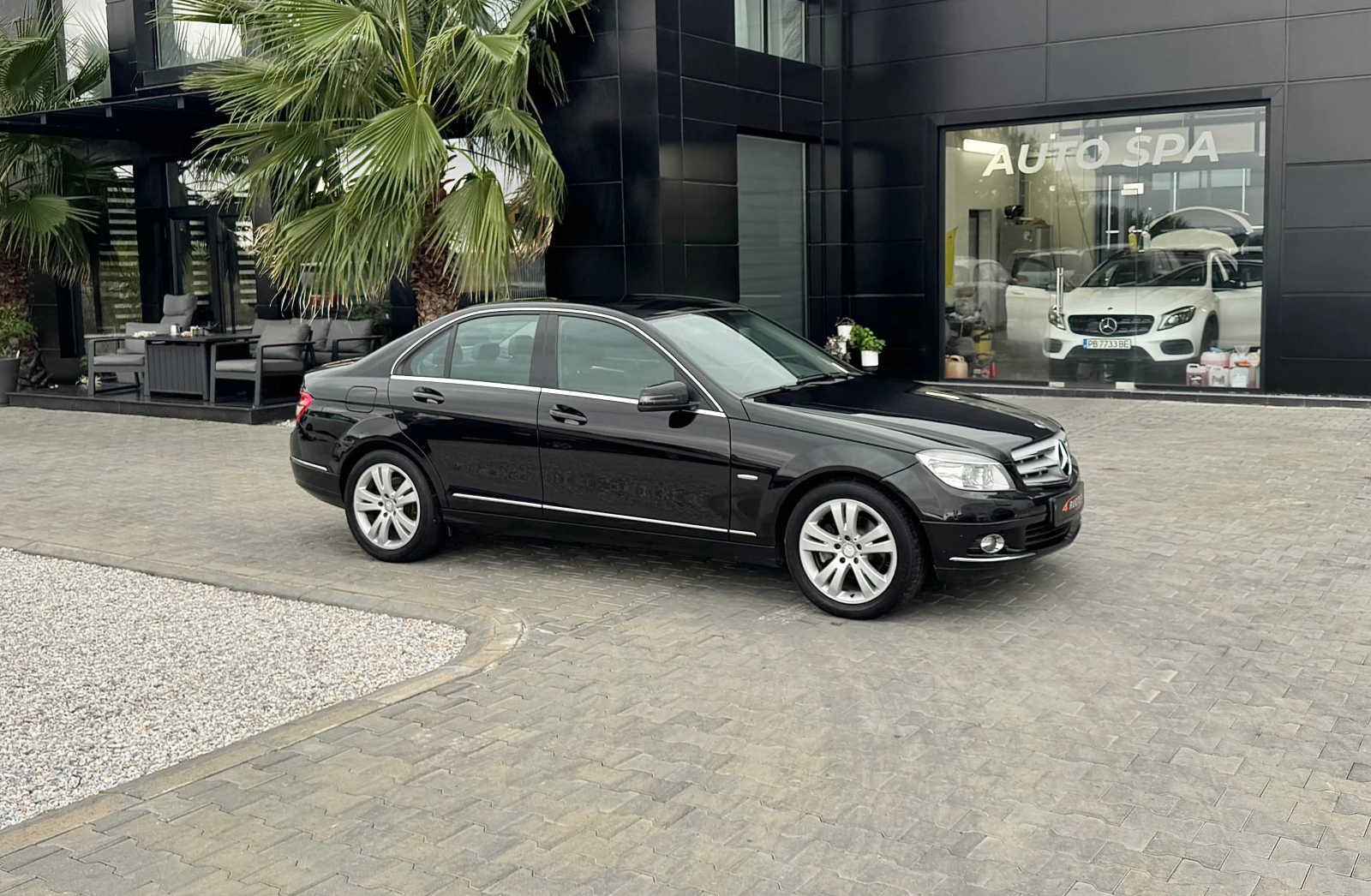 Mercedes-Benz C 300 i 4Matic Подгрев/Navi - изображение 2