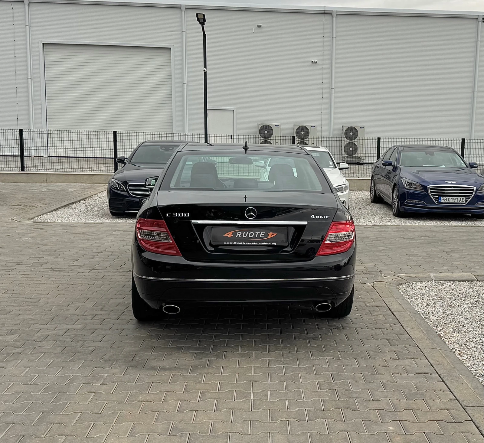 Mercedes-Benz C 300 i 4Matic Подгрев/Navi - изображение 5