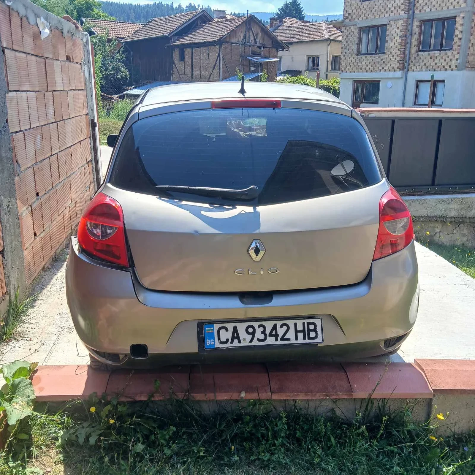 Renault Clio 1.5  | Mobile.bg   6