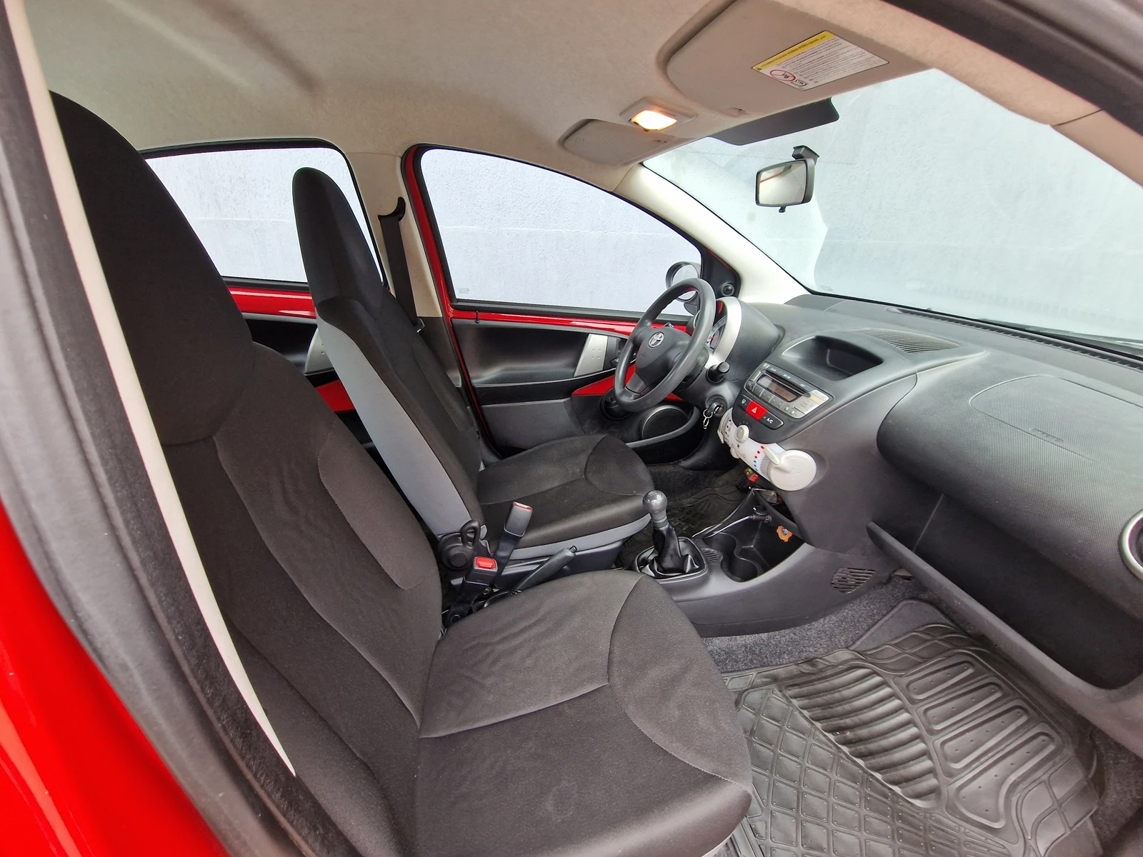 Toyota Aygo 1.0    | Mobile.bg   15