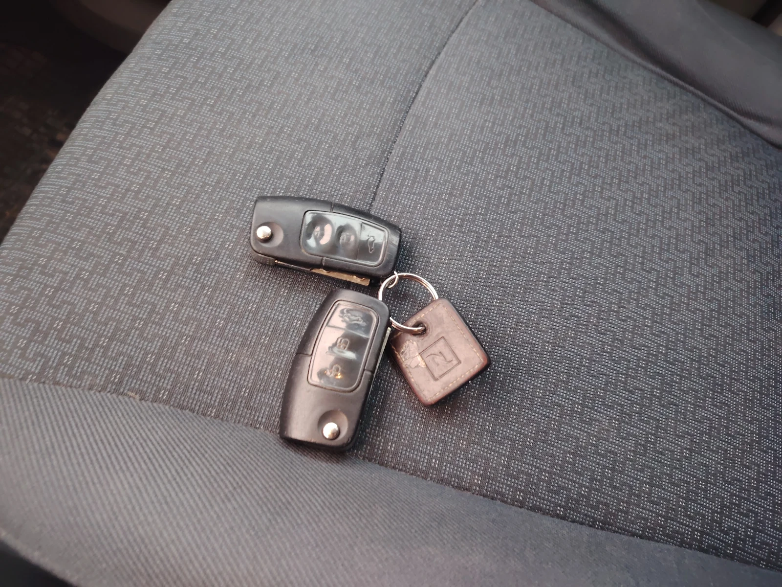 Ford Galaxy 2.0 140 automat TREND 6+ 1 | Mobile.bg   11