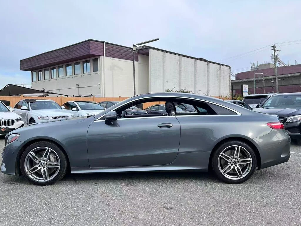 Mercedes-Benz E 400 AMG* ДИСТРОНИК* 360 CAM* ПАМЕТ* BURMESTER* ПАНОРАМ - изображение 5