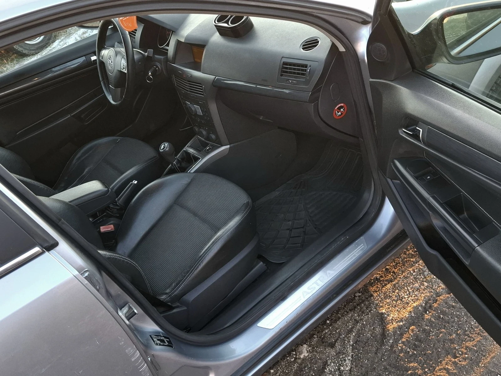 Opel Astra 1.6 i twinport  - изображение 10