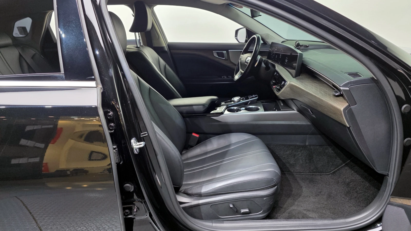 Kia K8 3.5LPG TRENDY autogeorge.com | Mobile.bg � ����������� 11