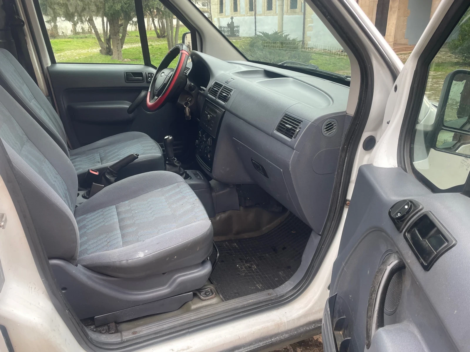 Ford Connect 1.8 TDCI - 90ps - КЛИМАТИК - МАКСИ - изображение 10