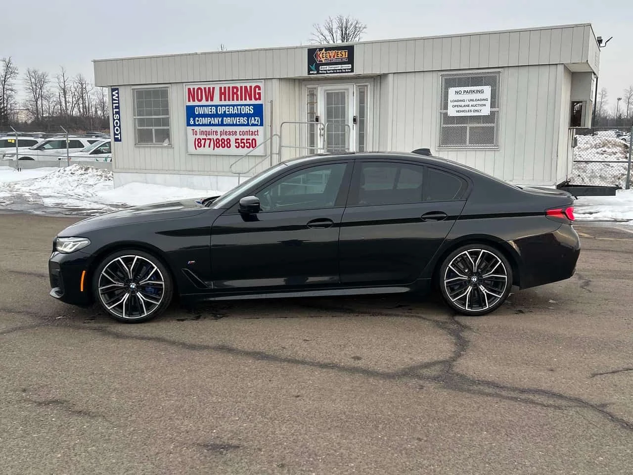 BMW 550 M550i xDrive  CARFAX - изображение 2