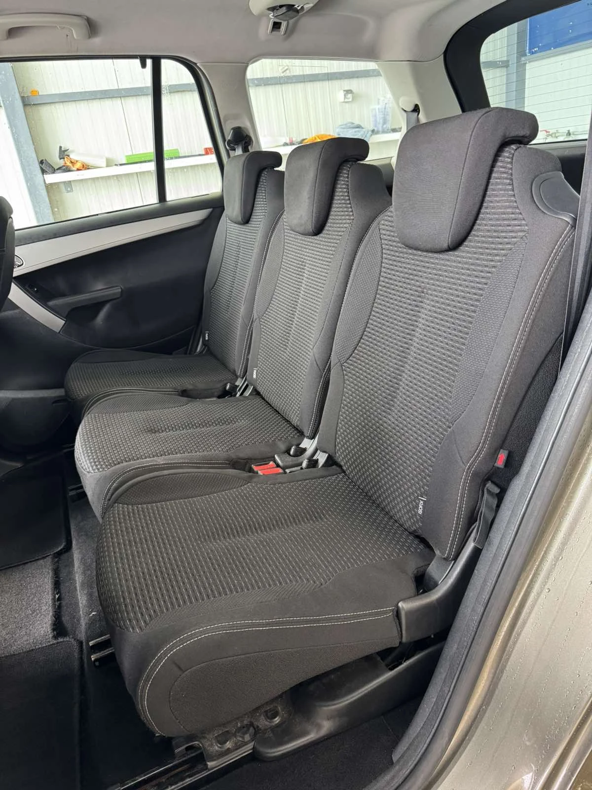 Citroen C4 Picasso 1.6HDI Face 7-места - изображение 10