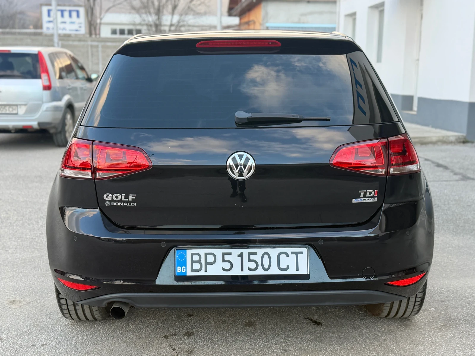 VW Golf 1.6~TDI~ - изображение 8