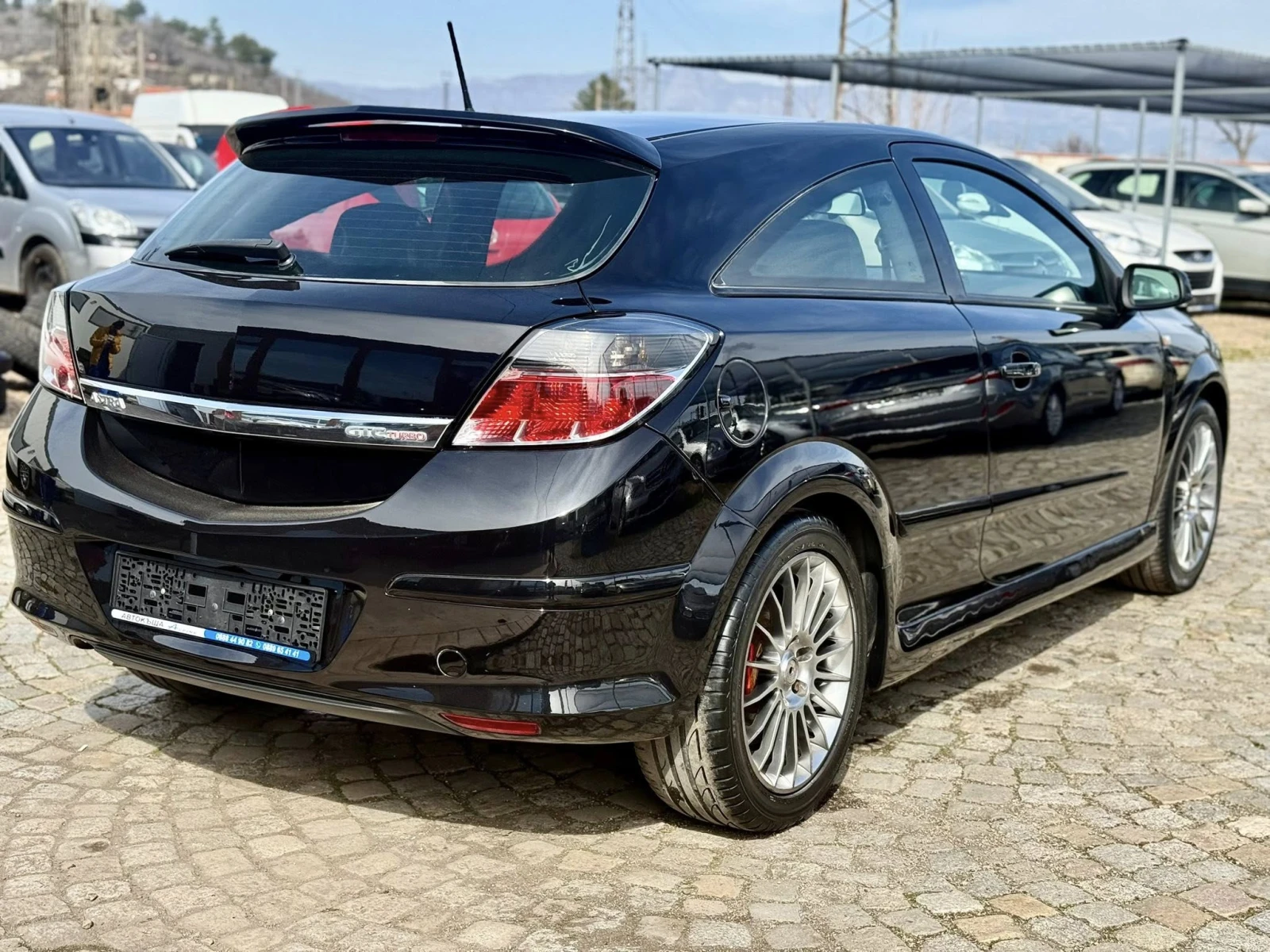 Opel Astra 1.8 GTC, снимка 5 - Автомобили и джипове - 53709634