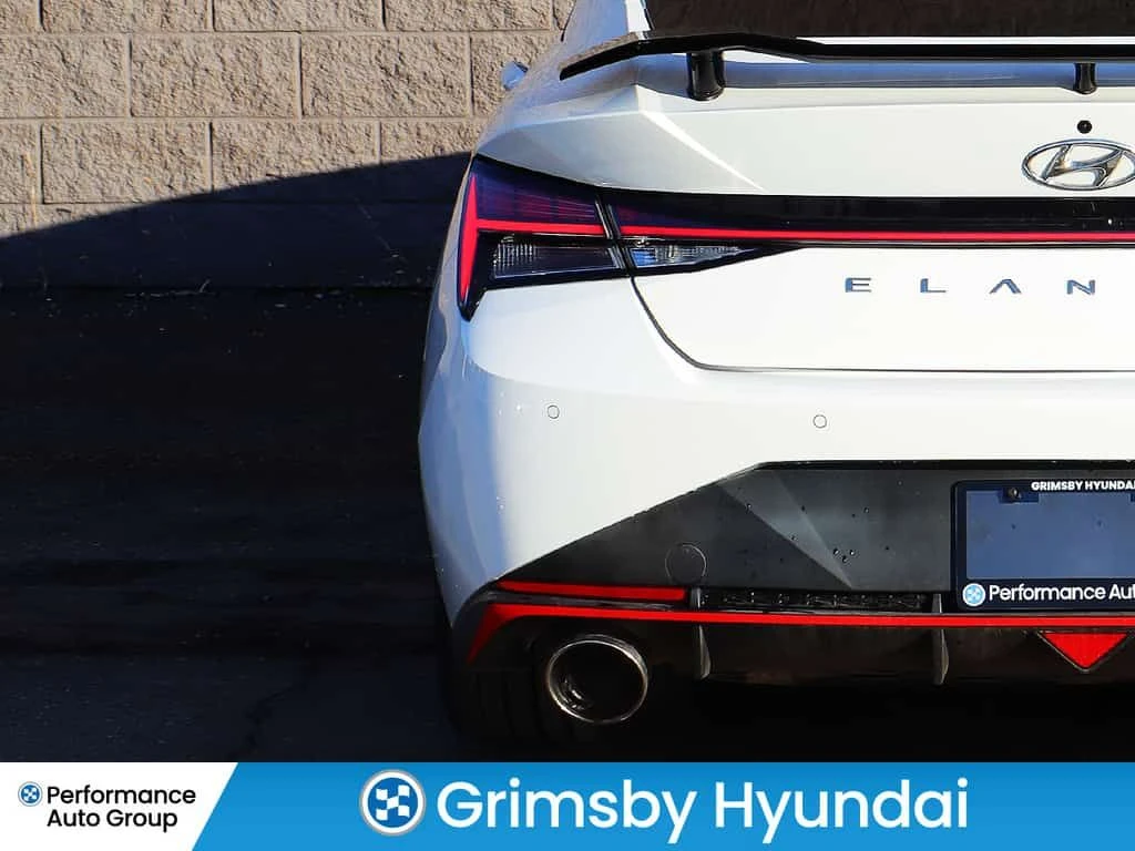 Hyundai Elantra * Manual | 2L Turbo | BOSE | Sunroof | Bluelink *  - изображение 9