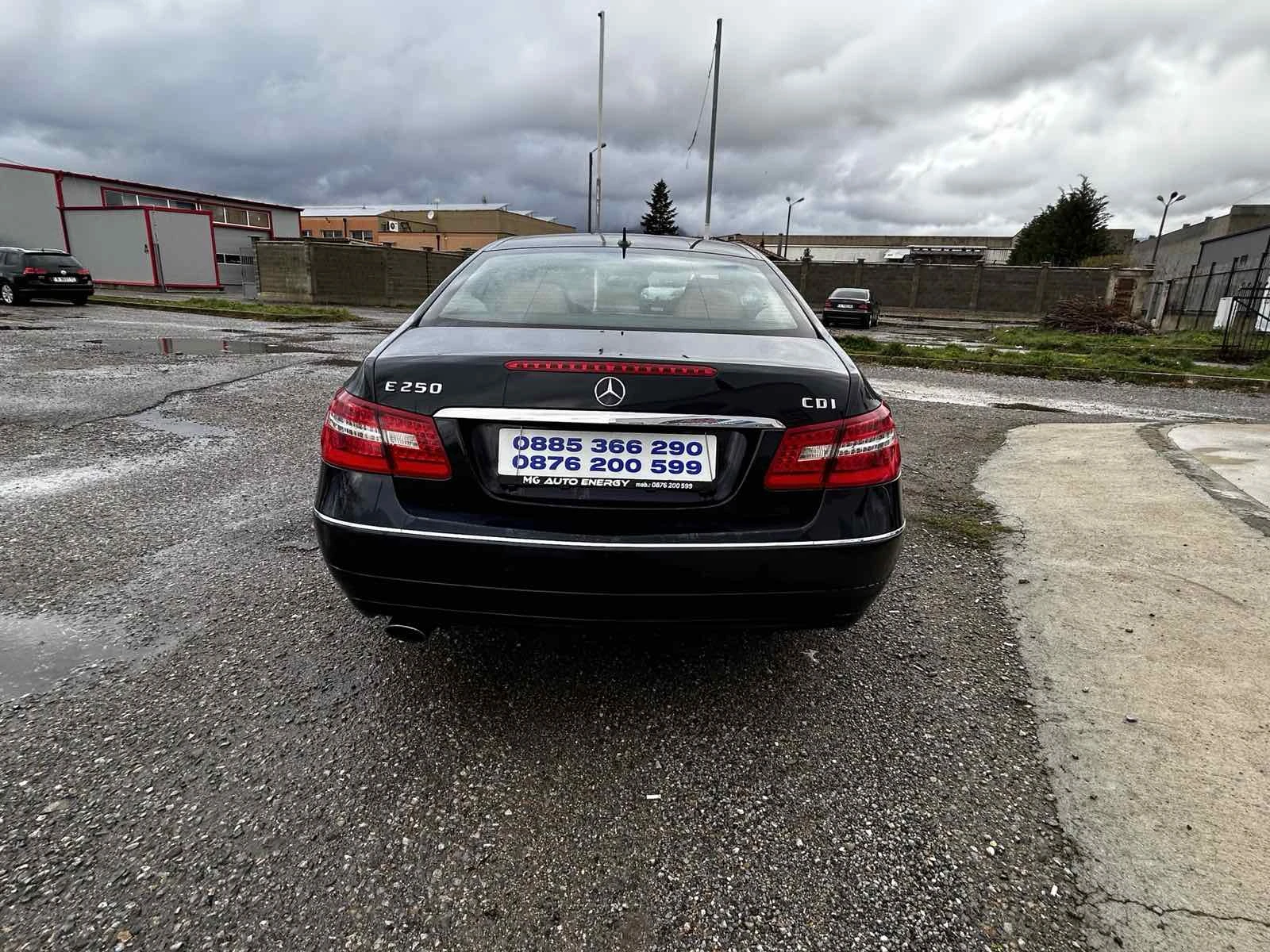 Mercedes-Benz E 250 CDI designo, снимка 4 - Автомобили и джипове - 54069612