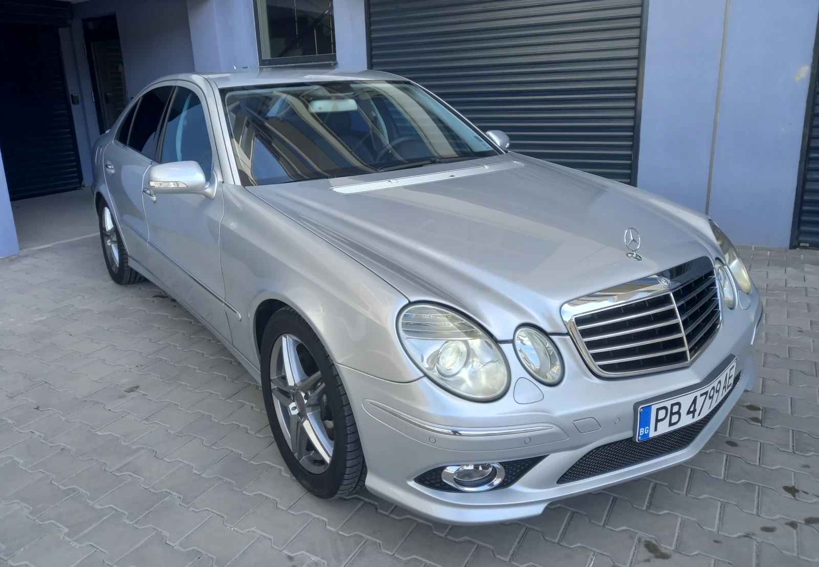 Mercedes-Benz E 200 Kompressor * AMG * Gaz Injekcion, снимка 2 - Автомобили и джипове - 54228150