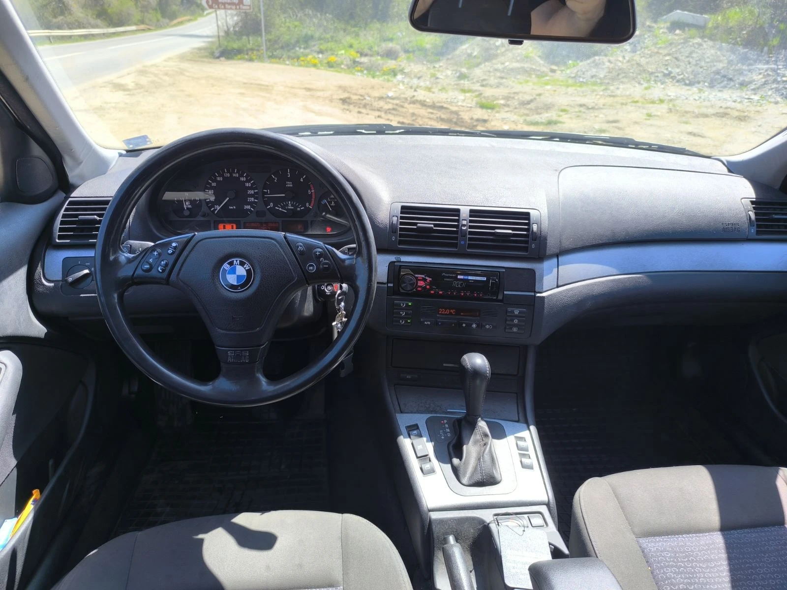 BMW 320 320D Auto 150, снимка 8 - Автомобили и джипове - 54318351