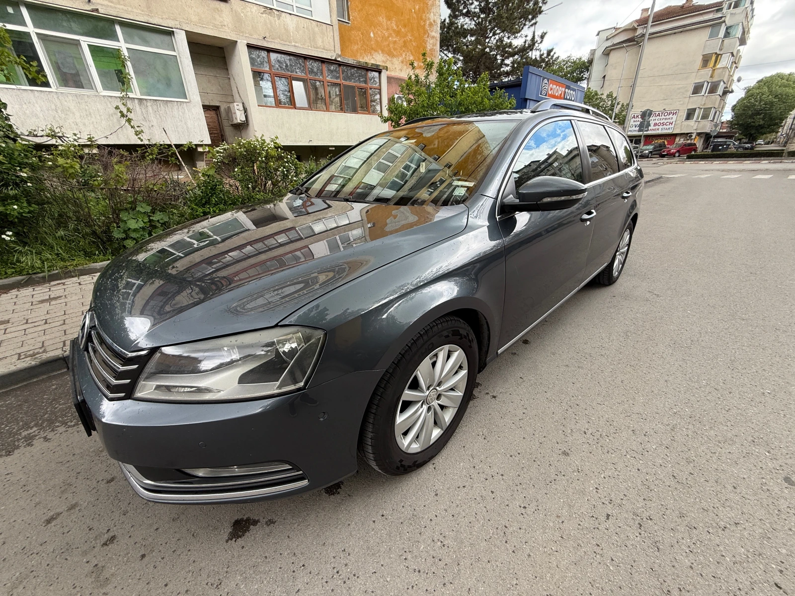 VW Passat 2.0 TDi, снимка 3 - Автомобили и джипове - 56458812
