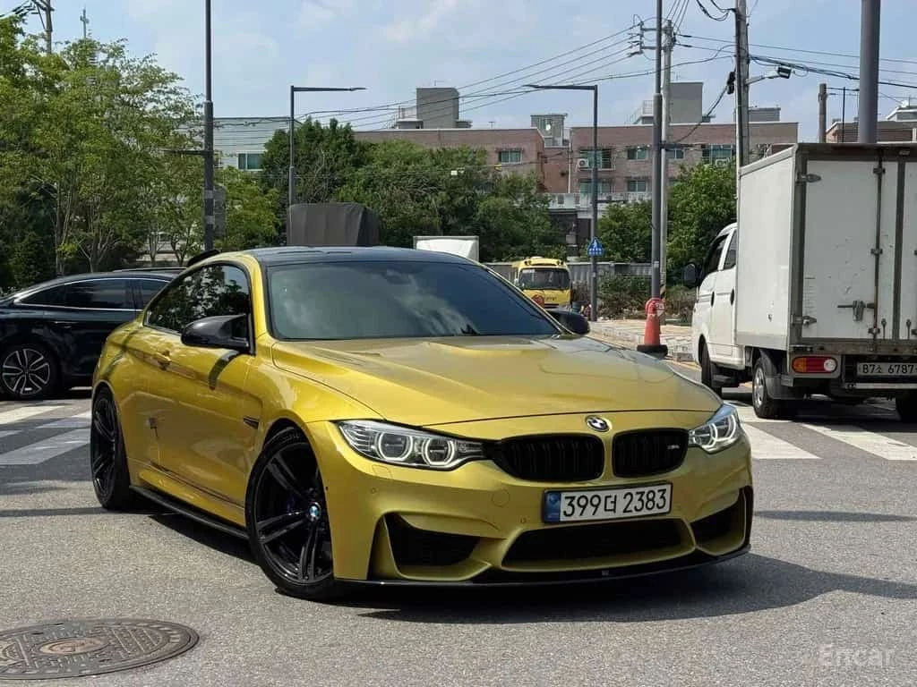 BMW M4 Coupe * STAGE 2 * ФИКСИРАНА ЦЕНА ДО БЪЛГАРИЯ * 