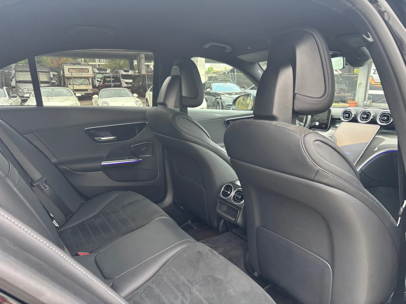 Mercedes-Benz C 300 | Mobile.bg � ����������� 11