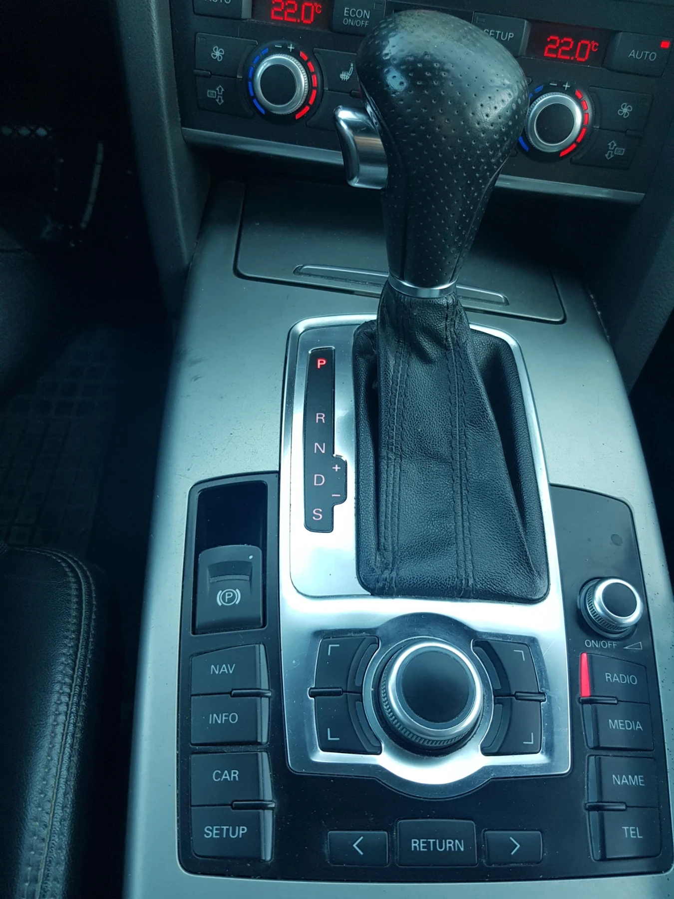 Audi A6, снимка 8 - Автомобили и джипове - 56545148