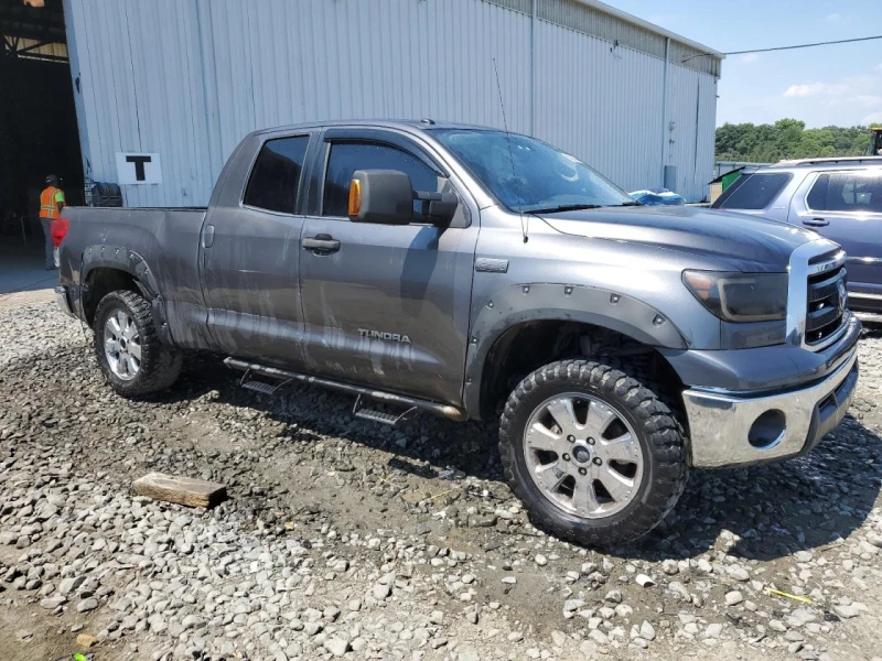 Toyota Tundra 5.7l.* SR5* DOUBLE CAB* 21 000 лв!!!, снимка 2 - Автомобили и джипове - 47362472