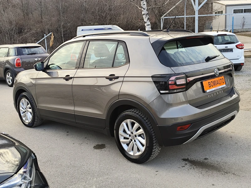 VW T-Cross 1.0i* АВТОМАТИК* EURO-6D* LED* APP* KLIMA* , снимка 4 - Автомобили и джипове - 49102892