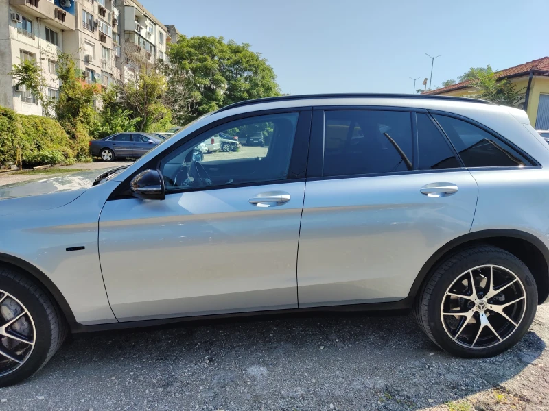 Mercedes-Benz GLC 300 DE AMG Line 4Matic EQ-Power  Plug-in hybrid , снимка 3 - Автомобили и джипове - 51137283