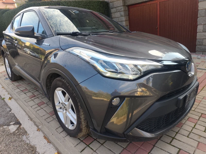 Toyota C-HR 04.2022г 44000км Хибрид във Гаранция, снимка 5 - Автомобили и джипове - 52119066