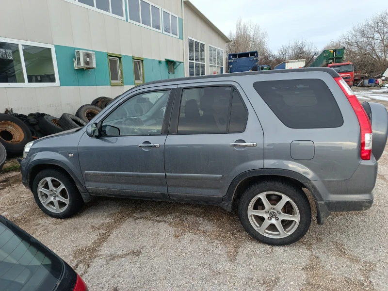 Honda Cr-v 2.2 i-CDTI, снимка 4 - Автомобили и джипове - 53597837