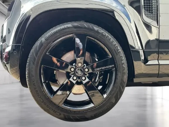 Land Rover Defender 130 P500 = Air Suspension = Гаранция - изображение 5