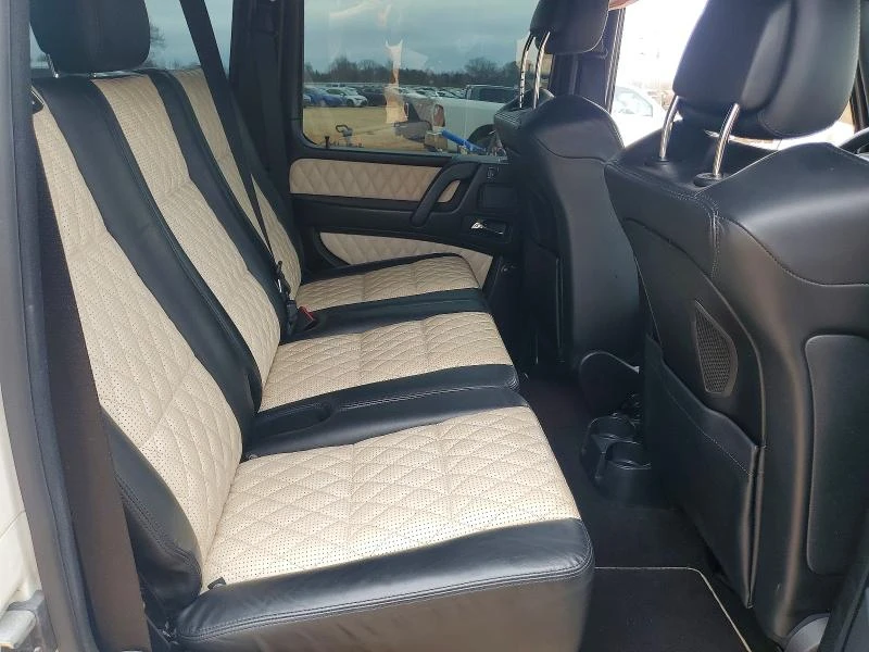 Mercedes-Benz G 63 AMG 4M, снимка 11 - Автомобили и джипове - 53988183