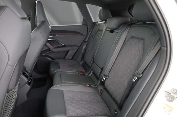 Audi Q5 Sportback e-hybrid Quattro S-line = NEW = �������� | Mobile.bg � ����������� 11