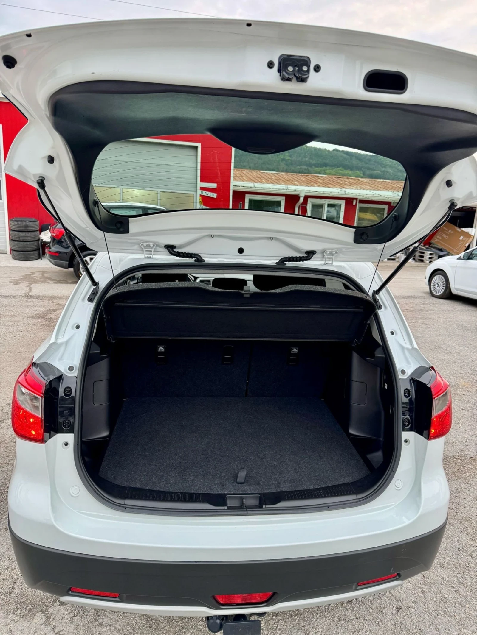 Suzuki SX4 S-Cross 1.6D, 4Х4, ALLGRIP, FULL  - изображение 4