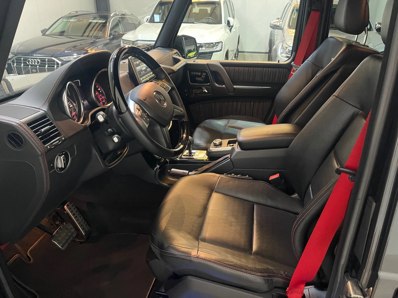 Mercedes-Benz G 500 AMG DESIGNO 4.0 V8 ЛИЗИНГ - изображение 8