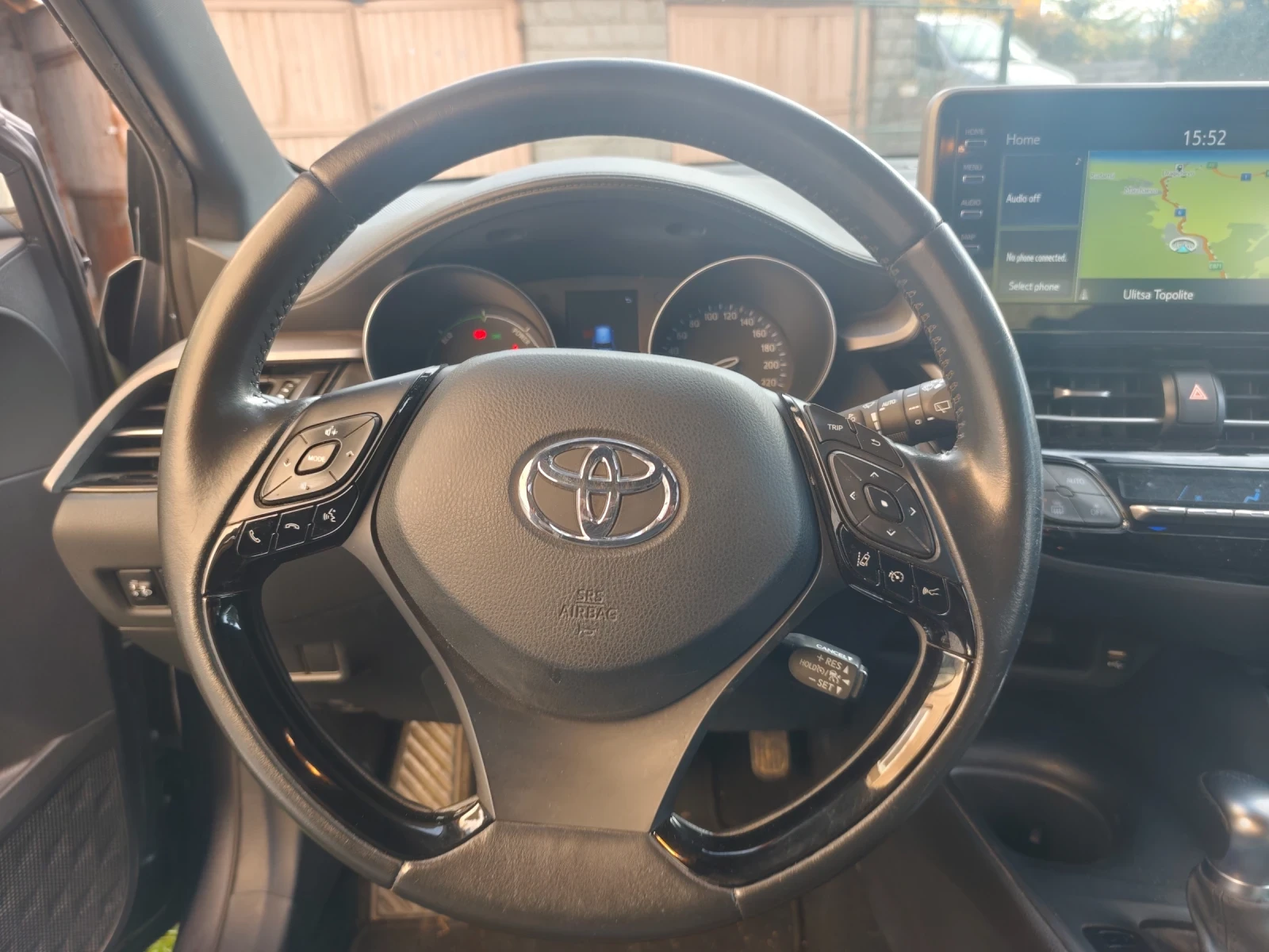 Toyota C-HR 04.2022 44000    | Mobile.bg   11