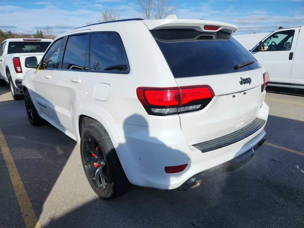 Jeep Grand cherokee * SRT * CARFAX * БЕЗ ПЪРВОНАЧАЛНА ВНОСКА - изображение 4