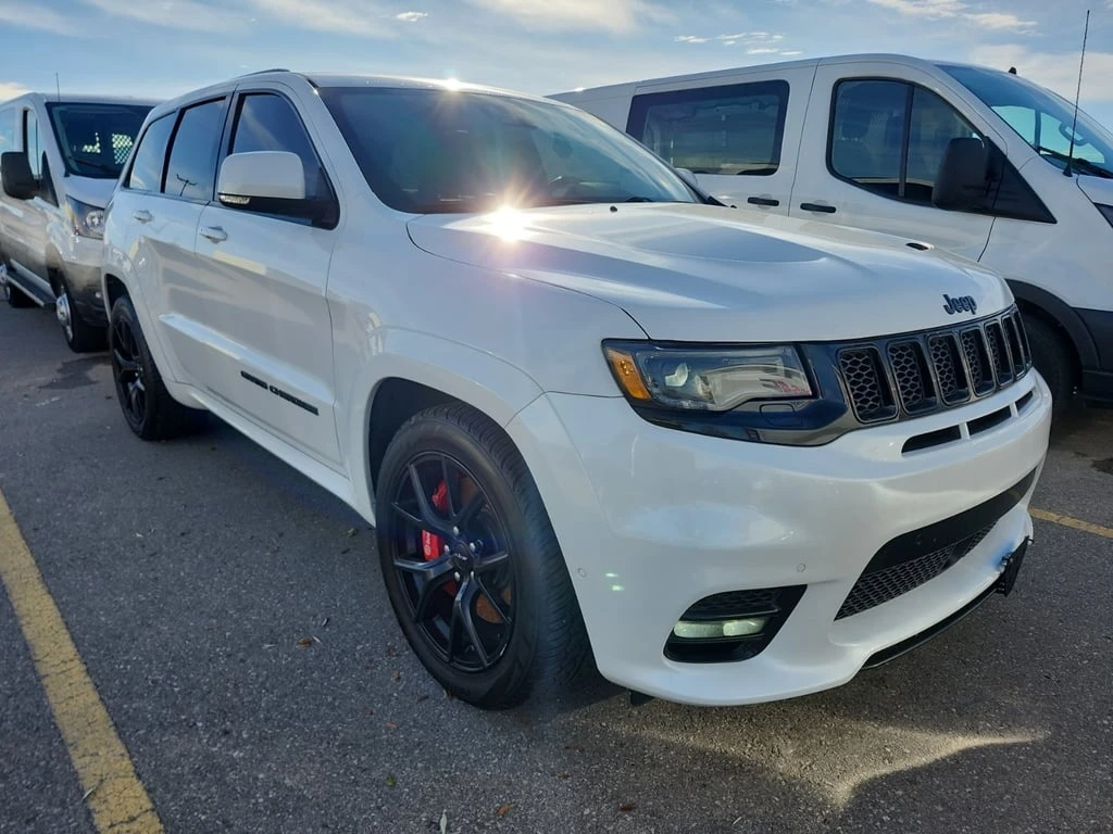 Jeep Grand cherokee * SRT * CARFAX * БЕЗ ПЪРВОНАЧАЛНА ВНОСКА - изображение 2