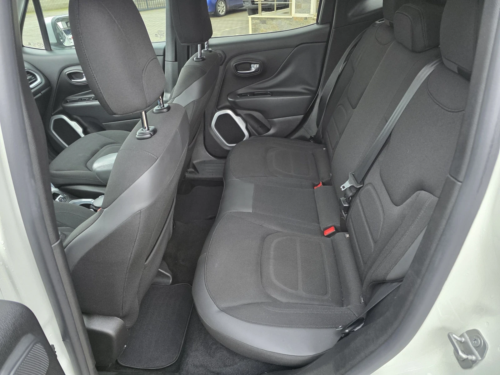 Jeep Renegade 2.0MJET 4X4  | Mobile.bg   12