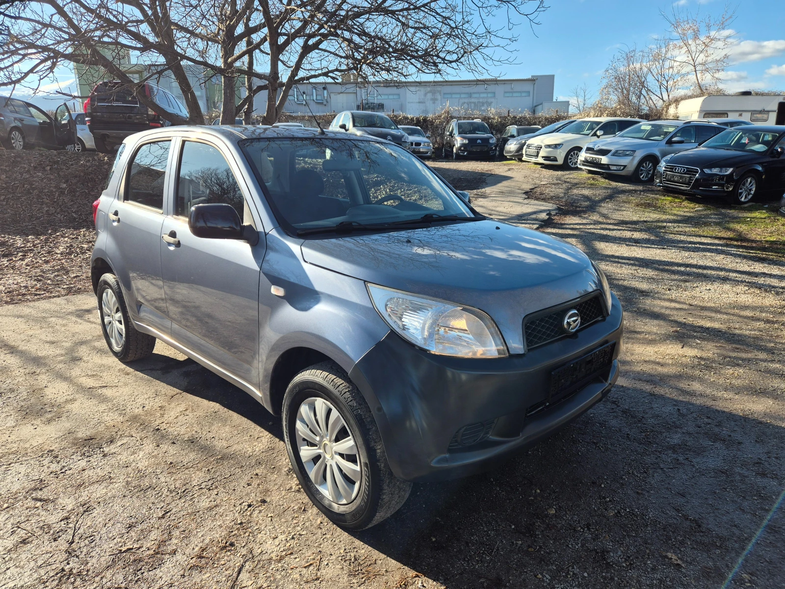 Daihatsu Terios 1.3i 4X4 НОВ ВНОС ИТАЛИЯ БЕЗ РЪЖДИ  - изображение 3