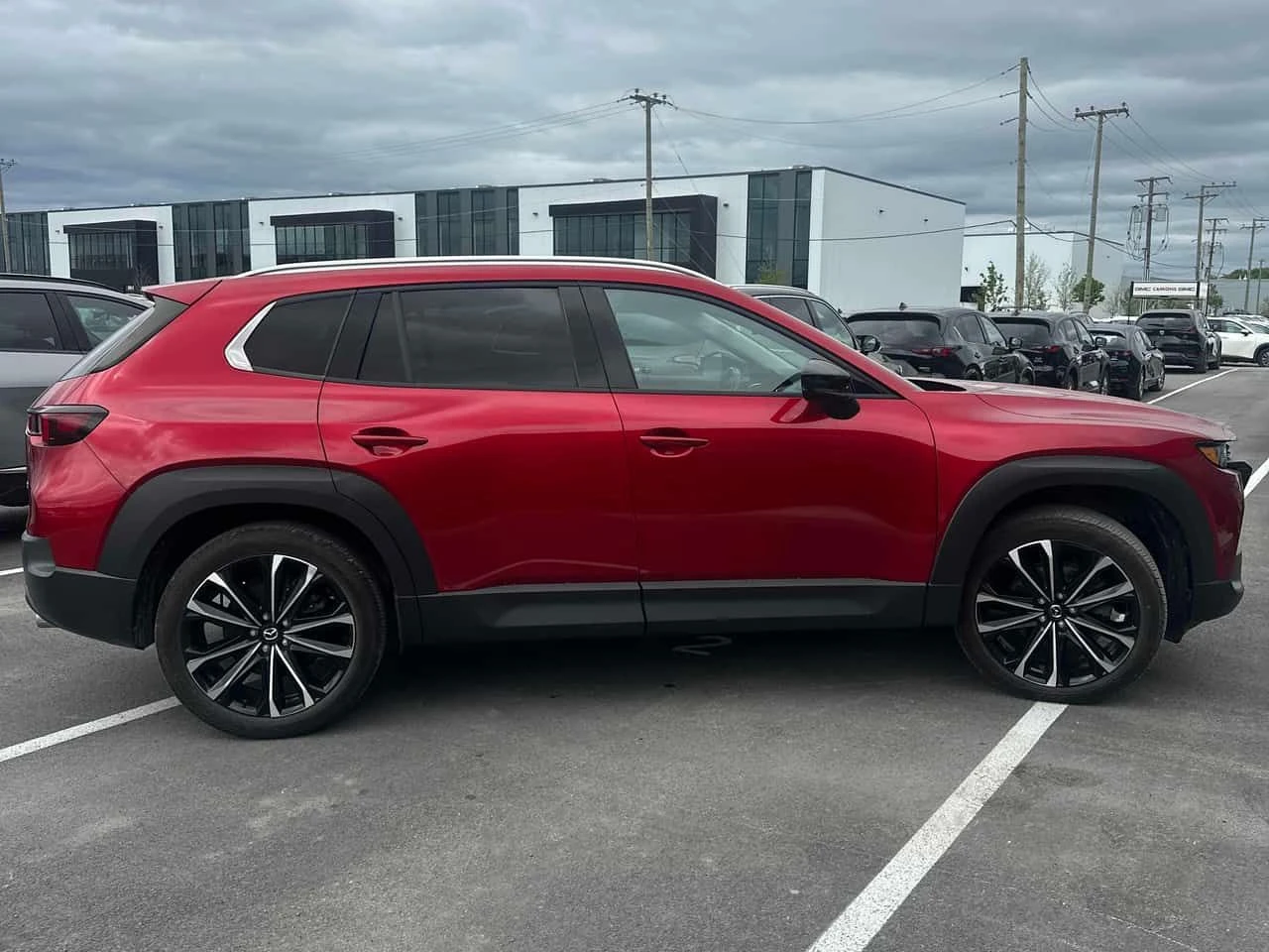 Mazda CX-50 * GT * CARFAX * БЕЗ ПЪРВОНАЧАЛНА ВНОСКА, снимка 3 - Автомобили и джипове - 54864505