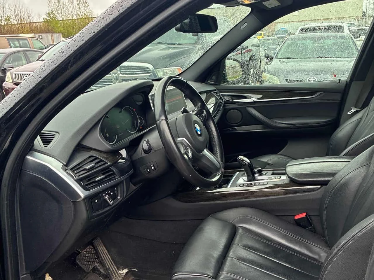 BMW X5 XDRIVE35I | DIS| H/K| COMFORT SEATS| CARFAX, снимка 5 - Автомобили и джипове - 55728630