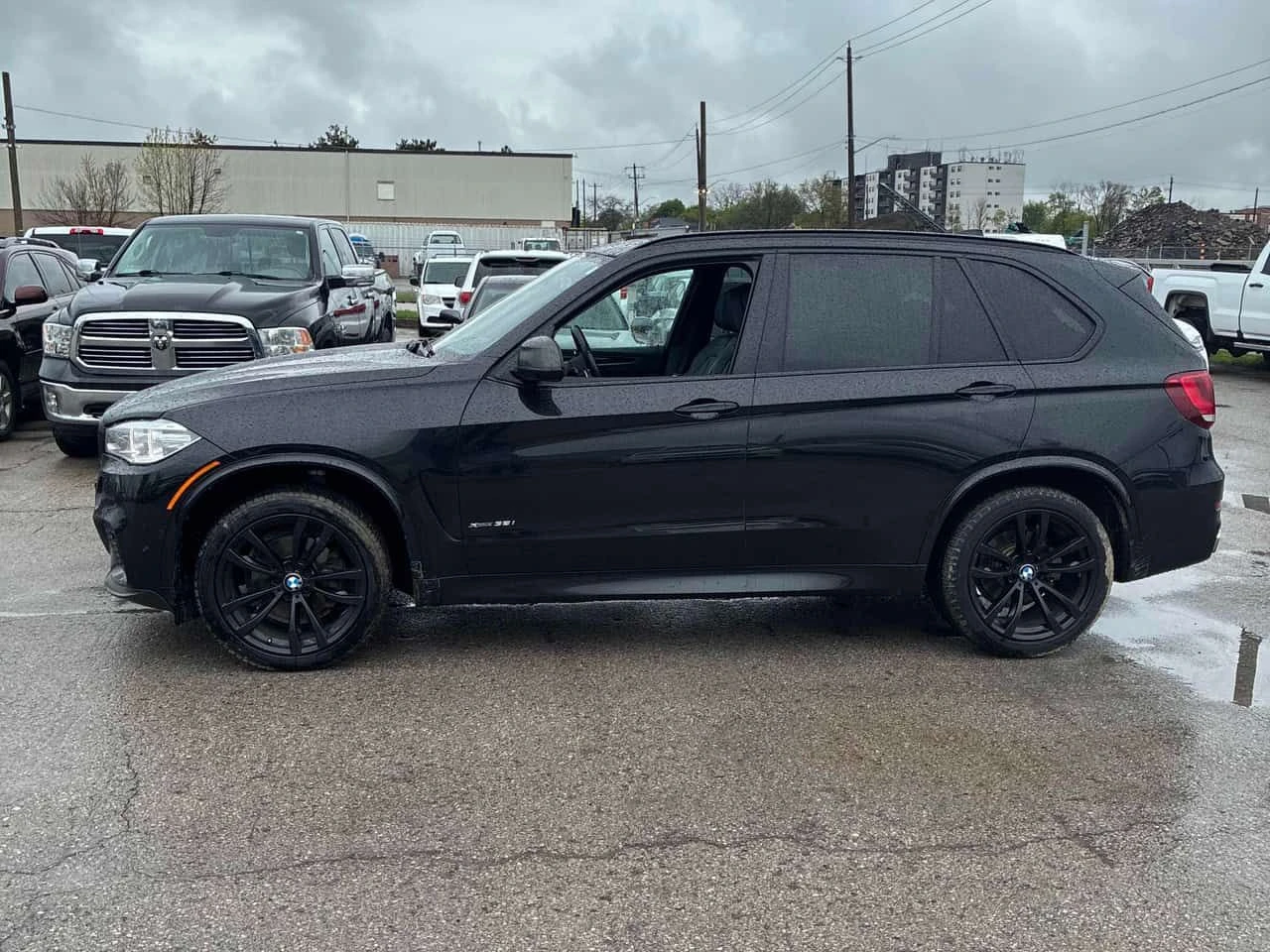 BMW X5 XDRIVE35I | DIS| H/K| COMFORT SEATS| CARFAX, снимка 2 - Автомобили и джипове - 55728630