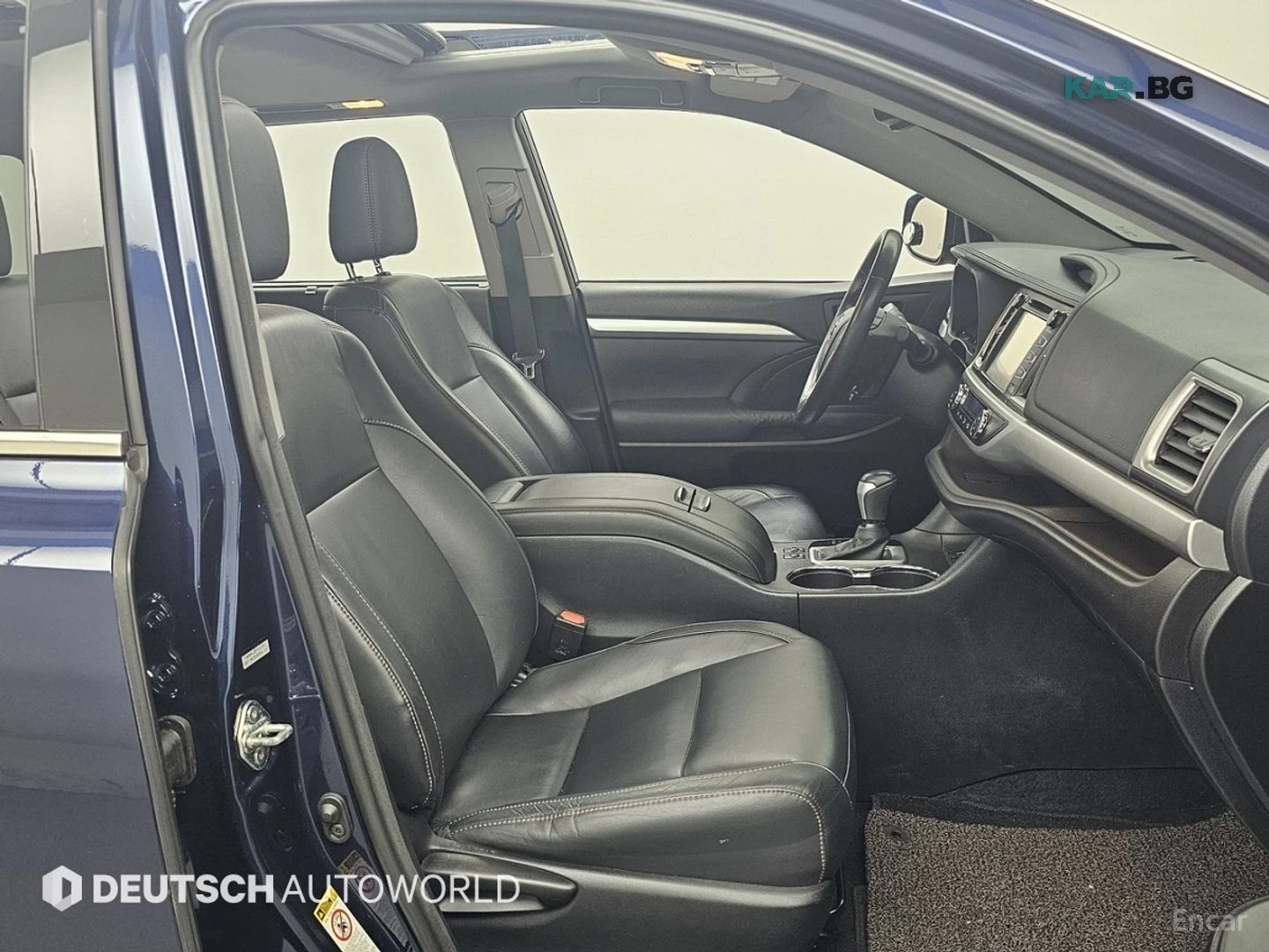 Toyota Highlander Limited* КОЖА* ПОДГРЕВ* НАВИ* ПАНО* КАМЕРА, снимка 8 - Автомобили и джипове - 56168861