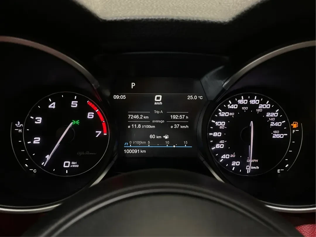 Alfa Romeo Stelvio AWD/SPORT/��������/��������/CARPLAY | Mobile.bg � ����������� 9
